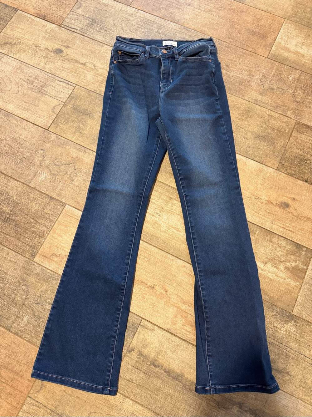 Nicole Miller Indigo Flare Jeans Pants Like New Casual